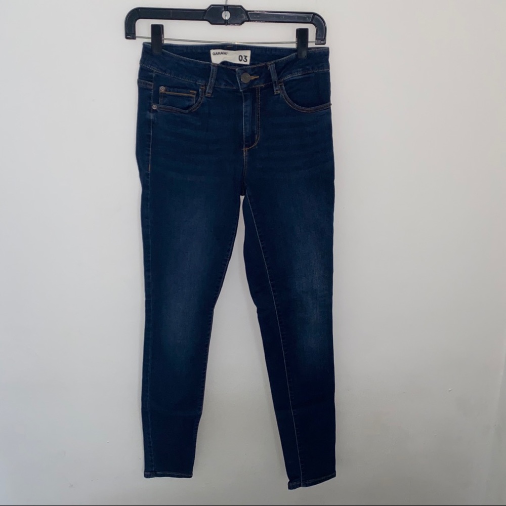 Garage Medium Wash Skinny Jean